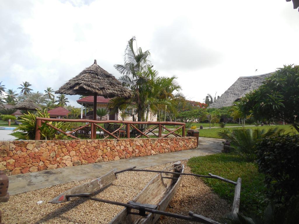 Swahili Beach Resort Zanzibar Extérieur photo