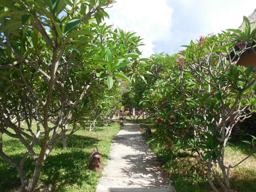 Swahili Beach Resort Zanzibar Extérieur photo