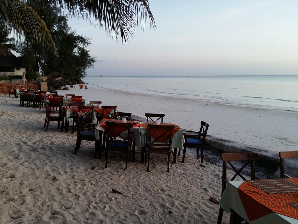 Swahili Beach Resort Zanzibar Extérieur photo