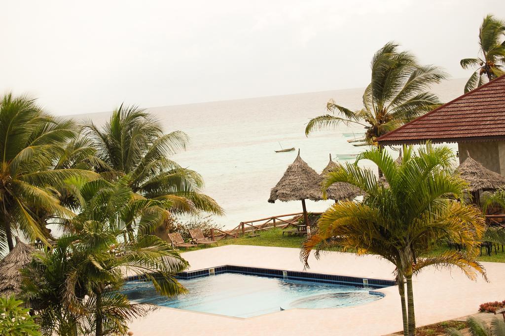 Swahili Beach Resort Zanzibar Extérieur photo