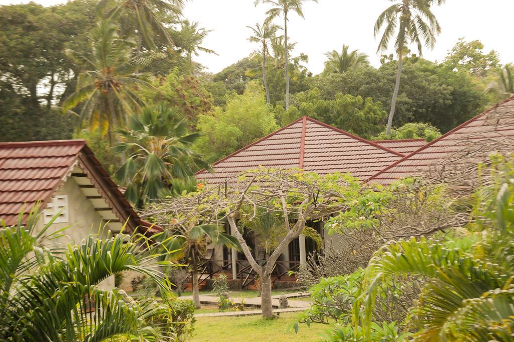 Swahili Beach Resort Zanzibar Extérieur photo