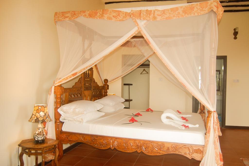 Swahili Beach Resort Zanzibar Extérieur photo