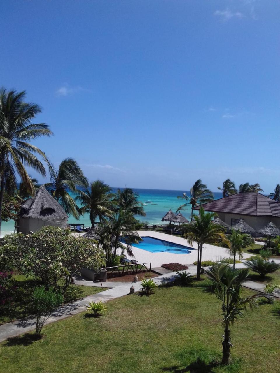 Swahili Beach Resort Zanzibar Extérieur photo