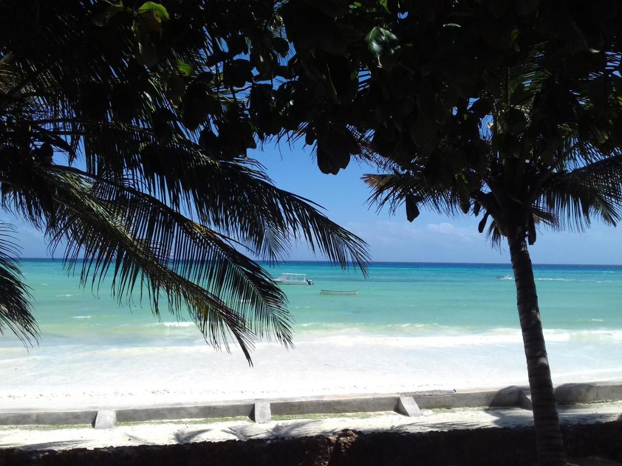 Swahili Beach Resort Zanzibar Extérieur photo